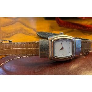 VTG Women's Mary Kay Watch, MOP Face, Twist to Change Band Color